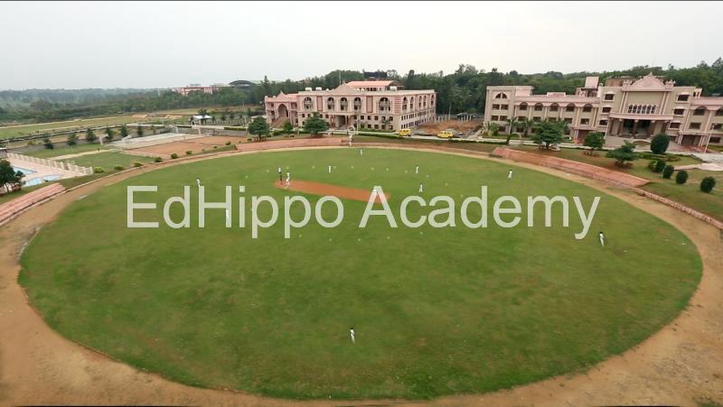 Shree Swaminarayan Gurukul International School school photo | EdHippo Academy