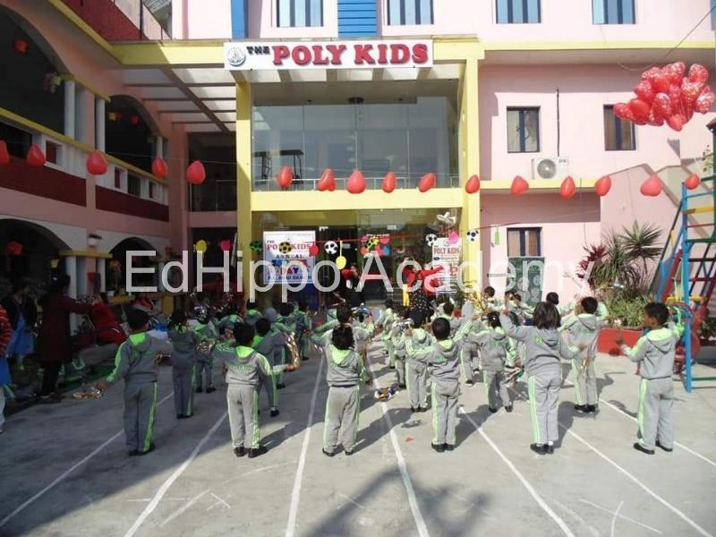 The Poly kids school photo | EdHippo Academy
