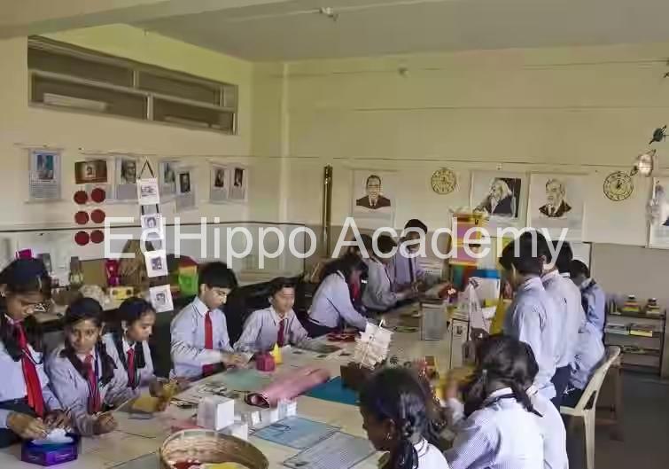 Bharati Vidyappeth English Medium High School, school photo | EdHippo Academy
