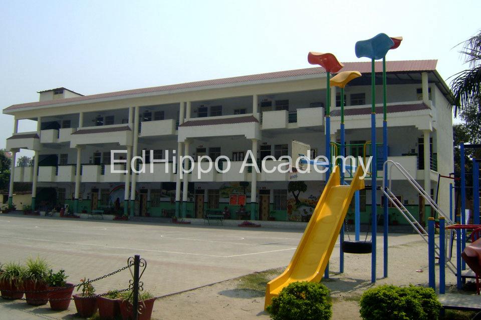 Doon International Public School school photo | EdHippo Academy
